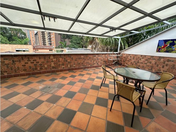 Casa en venta en Loma De San Jose, Sabaneta, 864 m² · foto 11 de 18