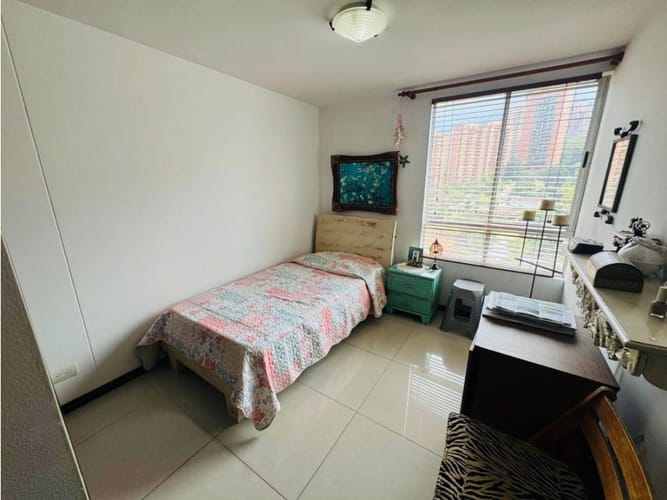 Apartamento de 3 alcobas en venta en San Lucas, Medellín, 116 m² · foto 11 de 17