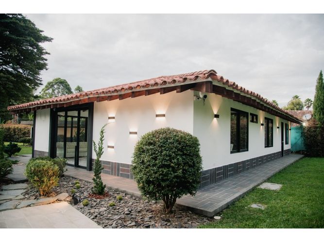 Casa de 3 alcobas en venta en Llano Grande, Rionegro, 300 m² · foto 23 de 24