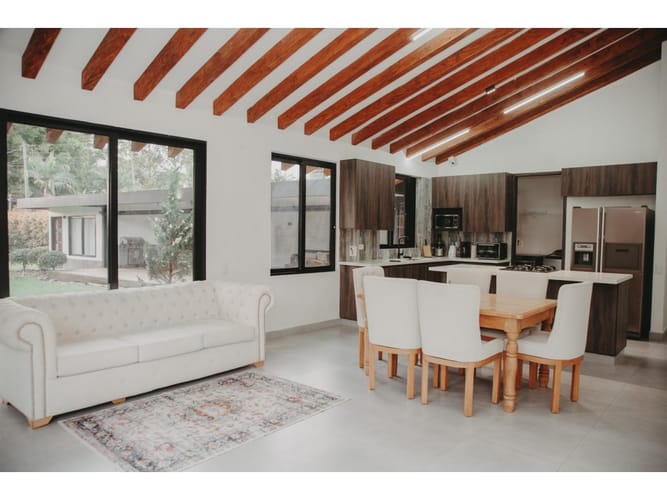 Casa de 3 alcobas en venta en Llano Grande, Rionegro, 300 m² · foto 24 de 24