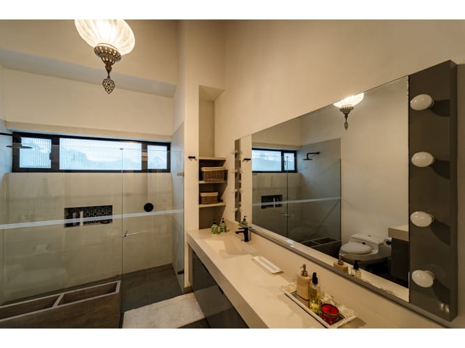 Casa de 5 alcobas en venta en Llano Grande, Rionegro, 400 m² · foto 10 de 24