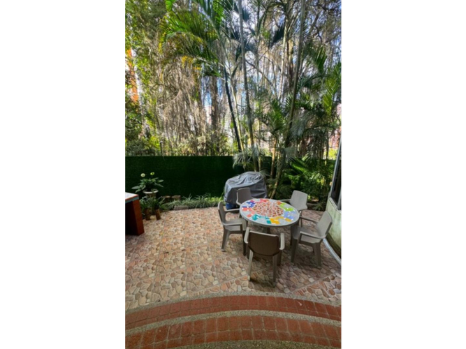 Casa de 5 alcobas en venta en Sabaneta Real, Medellín, 360 m² · foto 7 de 11
