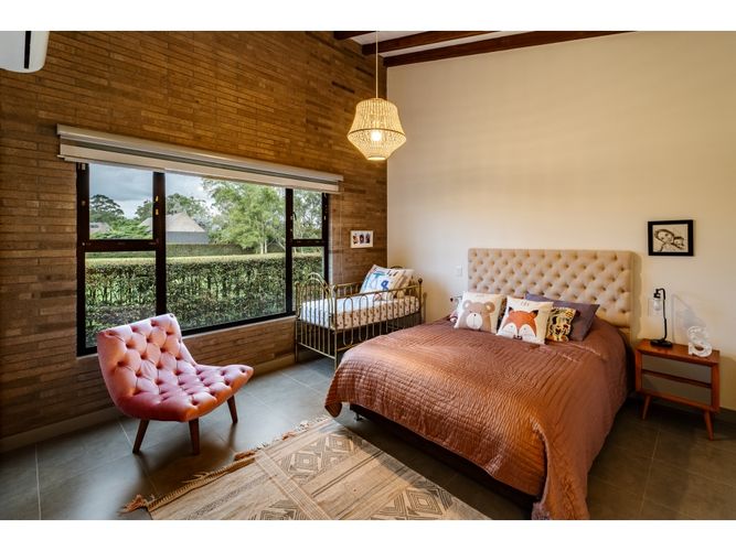 Casa de 5 alcobas en venta en Llano Grande, Rionegro, 400 m² · foto 19 de 24