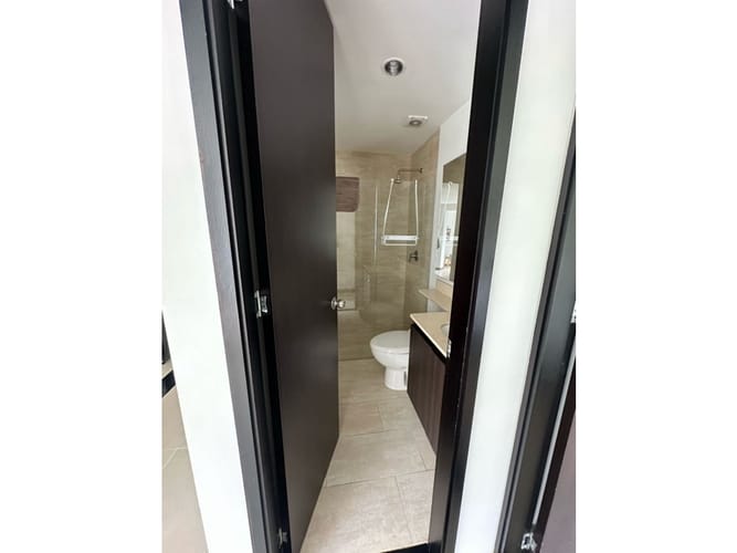 Apartamento de 1 alcoba en venta en El Tablazo, Rionegro, 67 m² · foto 5 de 10