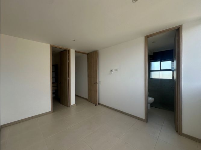 Apartamento de 2 alcobas en venta en Barro Blanco, Rionegro, 73 m² · foto 8 de 15