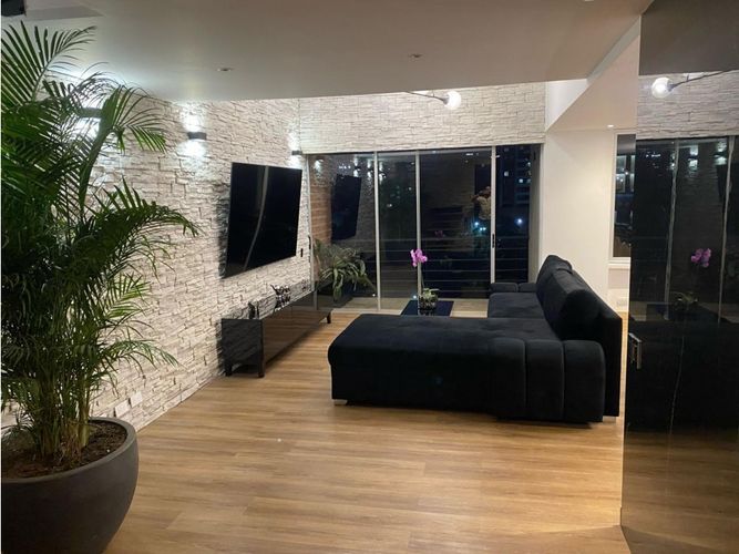 Apartamento de 2 alcobas en venta en Provenza, Rionegro, 175 m² · foto 14 de 24
