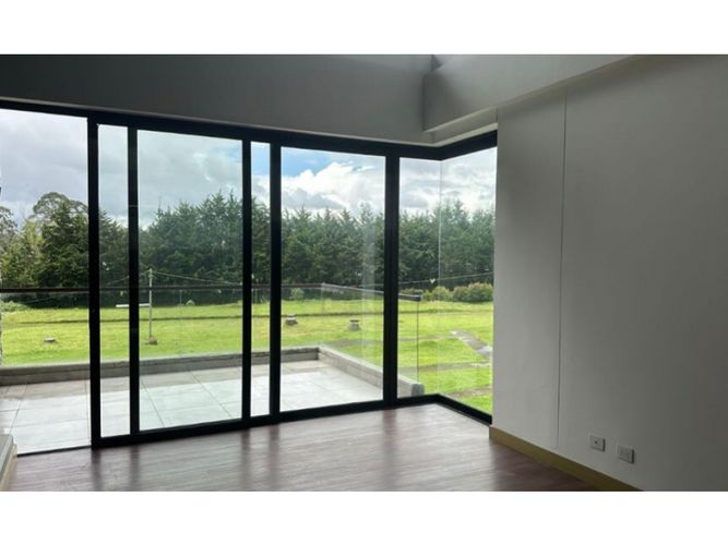 Apartamento de 2 alcobas en venta en Llano Grande, Rionegro, 138 m² · foto 3 de 7