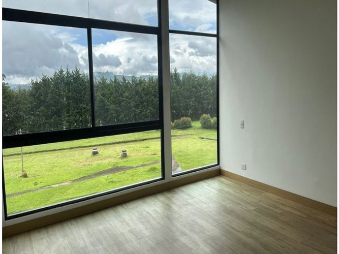 Apartamento de 2 alcobas en venta en Llano Grande, Rionegro, 138 m² · foto 6 de 7