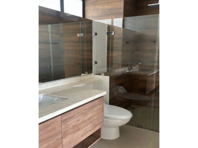 Apartamento de 2 alcobas en venta en Llano Grande, Rionegro, 138 m² · foto 7 de 7