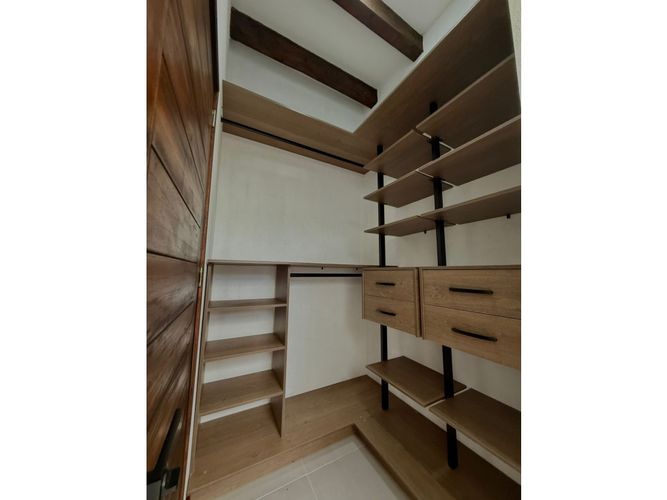 Casa de 4 alcobas en venta en El Carmen De Viboral, El Carmen de Viboral, 360 m² · foto 5 de 16