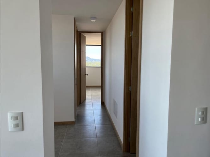 Apartamento de 2 alcobas en venta en El Porvenir, Rionegro, 67 m² · foto 6 de 8