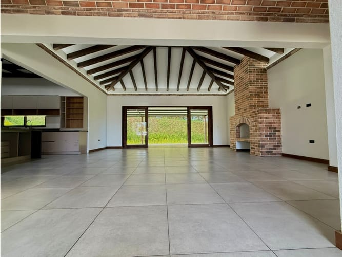 Casa de 4 alcobas en venta en El Carmen De Viboral, El Carmen de Viboral, 360 m² · foto 12 de 16