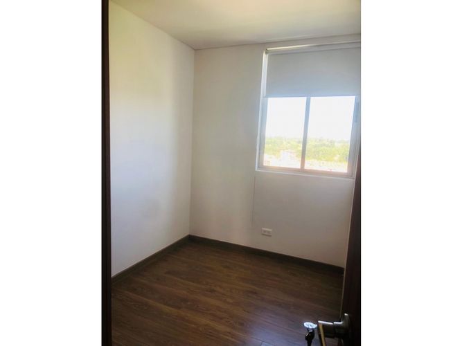 Apartamento de 3 alcobas en venta en San Antonio De Pereira, Rionegro, 66 m² · foto 4 de 11