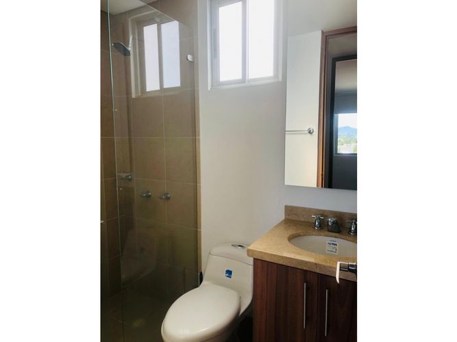 Apartamento de 3 alcobas en venta en San Antonio De Pereira, Rionegro, 66 m² · foto 8 de 11