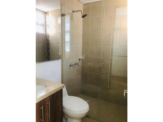 Apartamento de 3 alcobas en venta en San Antonio De Pereira, Rionegro, 66 m² · foto 10 de 11