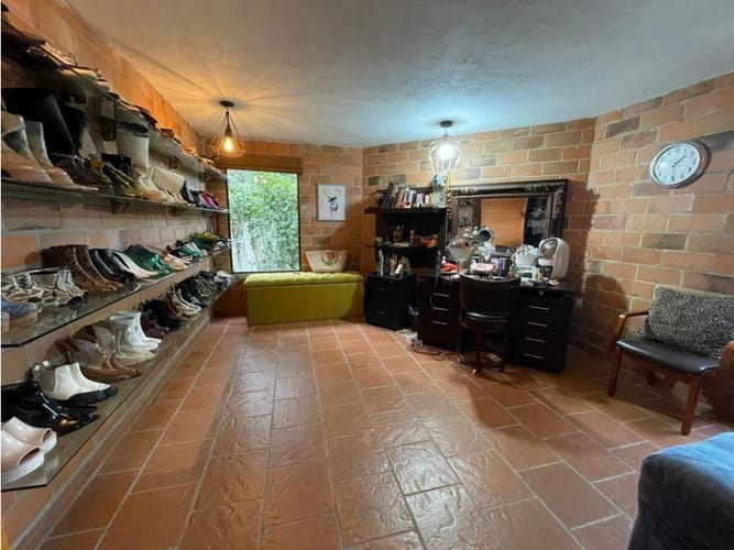 Casa de 6 alcobas en venta en El Chocho, Envigado, 550 m² · foto 5 de 20