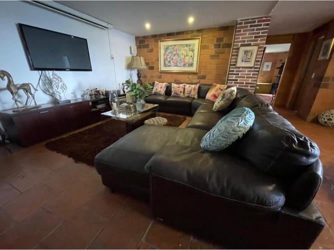 Casa de 6 alcobas en venta en El Chocho, Envigado, 550 m² · foto 10 de 20