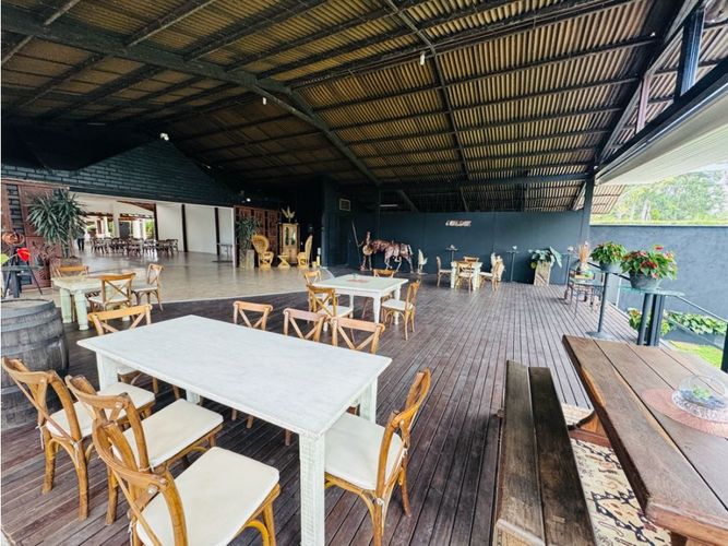 Casa de 5 alcobas en venta en La Laja, Rionegro, 1464 m² · foto 13 de 22