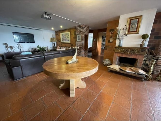 Casa de 6 alcobas en venta en El Chocho, Envigado, 550 m² · foto 17 de 20