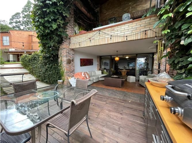 Casa de 6 alcobas en venta en El Chocho, Envigado, 550 m² · foto 18 de 20