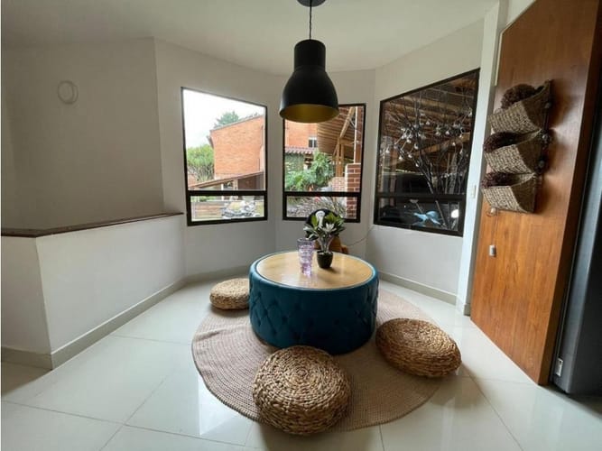 Casa de 6 alcobas en venta en El Chocho, Envigado, 550 m² · foto 19 de 20