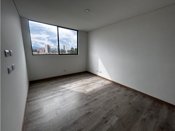 Apartamento de 3 alcobas en venta en San Antonio De Pereira, Rionegro, 67 m² · foto 4 de 8