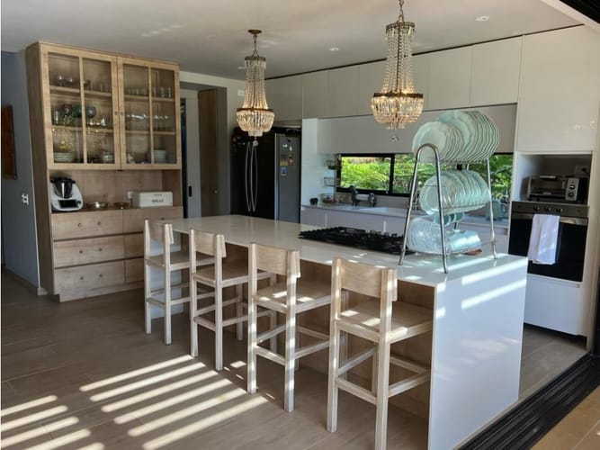 Casa de 3 alcobas en venta en Llano Grande, Rionegro, 215 m² · foto 3 de 24