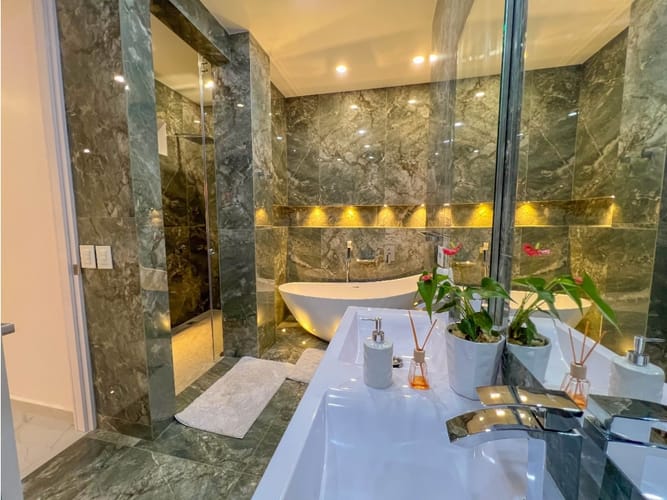 Casa de 5 alcobas en venta en Mampuesto, Rionegro, 400 m² · foto 8 de 13