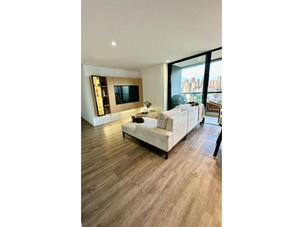 Apartamento en venta en El Poblado, Medellín · foto 17 de 24