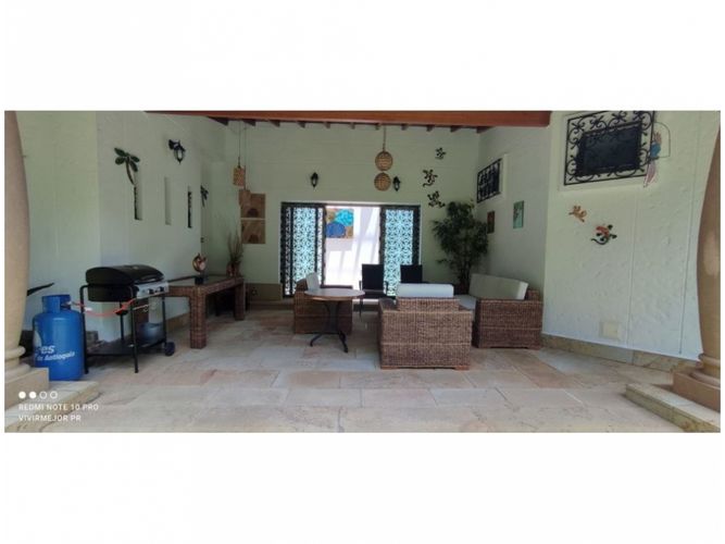 Casa de 5 alcobas en venta en El Poblado, Medellín, 820 m² · foto 11 de 23