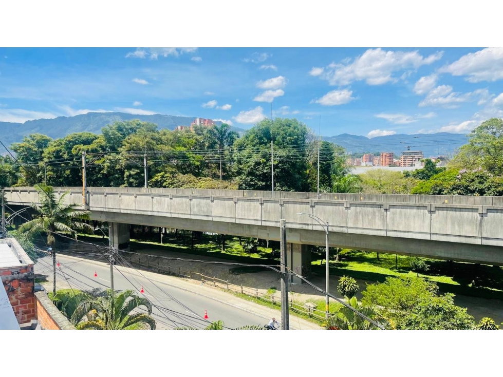 Apartamento en venta en La Candelaria, Medellín · foto 3 de 21