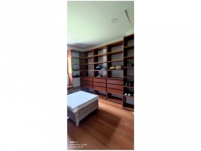 Casa de 5 alcobas en venta en El Poblado, Medellín, 820 m² · foto 18 de 23