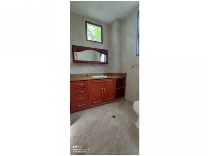 Casa de 5 alcobas en venta en El Poblado, Medellín, 820 m² · foto 22 de 23