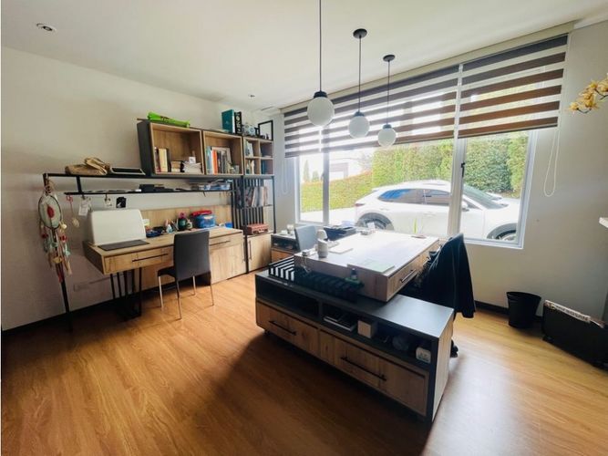 Casa de 5 alcobas en venta en Vía Las Palmas, Envigado, 500 m² · foto 16 de 16