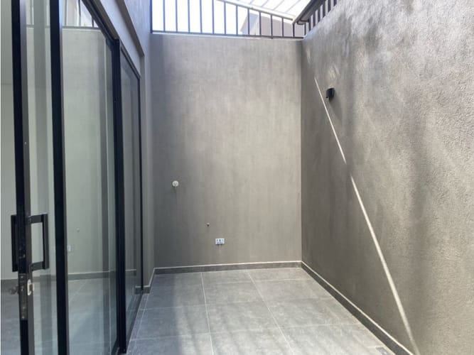 Casa de 4 alcobas en venta en Barro Blanco, Rionegro, 230 m² · foto 4 de 16