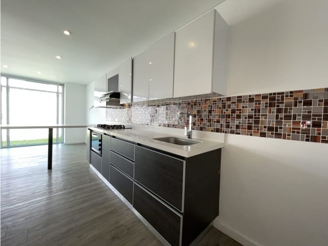 Casa de 2 alcobas en venta en Barro Blanco, Rionegro, 200 m² · foto 9 de 24