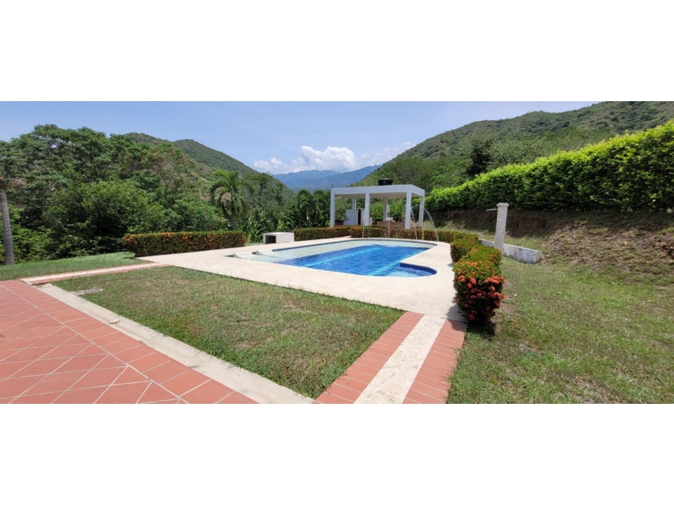 4BR Country House in Paso real (500 m²) for Sale - 3