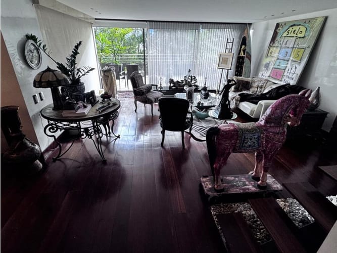 Apartamento de 1 alcoba en venta en El Poblado, Medellín, 136 m² · foto 14 de 24