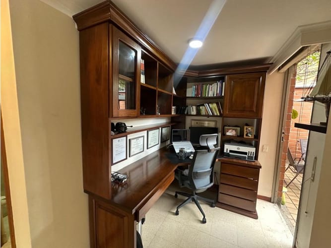 Apartamento de 3 alcobas en venta en San Lucas, Medellín, 98 m² · foto 10 de 24