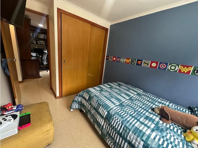 Apartamento de 3 alcobas en venta en San Lucas, Medellín, 98 m² · foto 12 de 24