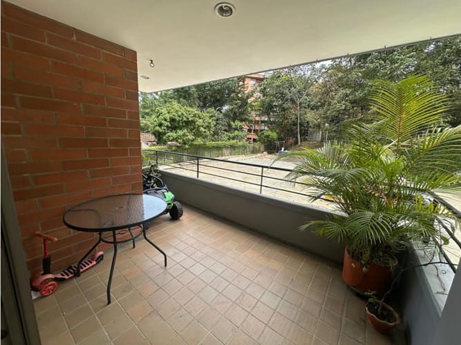 Apartamento de 3 alcobas en venta en San Lucas, Medellín, 98 m² · foto 24 de 24