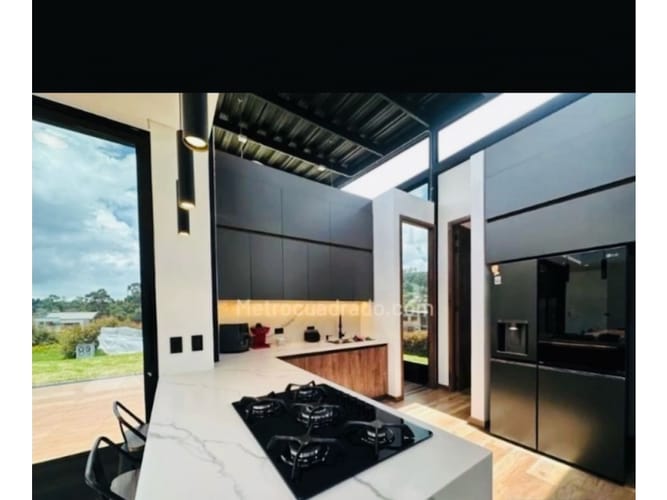 Casa de 3 alcobas en venta en Las Palmas, Envigado, 175 m² · foto 5 de 17