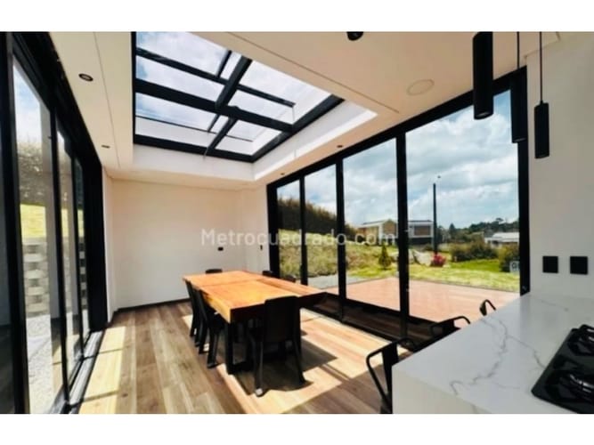 Casa de 3 alcobas en venta en Las Palmas, Envigado, 175 m² · foto 7 de 17