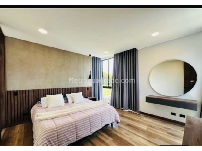 Casa de 3 alcobas en venta en Las Palmas, Envigado, 175 m² · foto 12 de 17