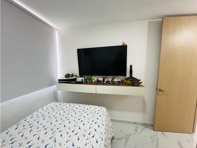 Apartamento de 3 alcobas en venta en Urbanizacion Arcoiris, Medellín, 84 m² · foto 5 de 19