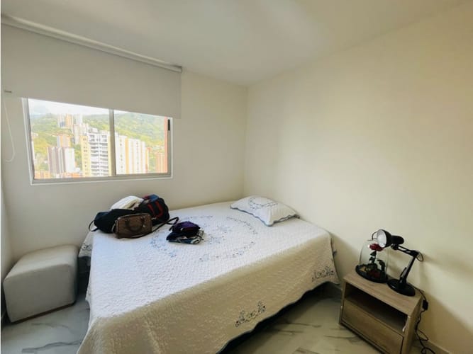 Apartamento de 3 alcobas en venta en Urbanizacion Arcoiris, Medellín, 84 m² · foto 6 de 19