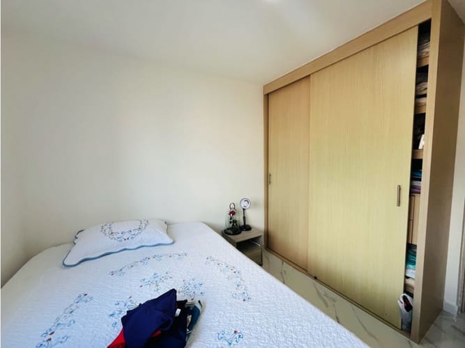 Apartamento de 3 alcobas en venta en Urbanizacion Arcoiris, Medellín, 84 m² · foto 7 de 19
