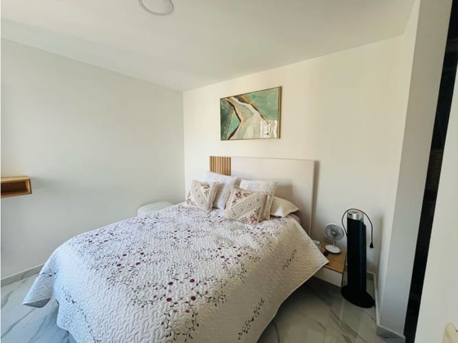 Apartamento de 3 alcobas en venta en Urbanizacion Arcoiris, Medellín, 84 m² · foto 8 de 19