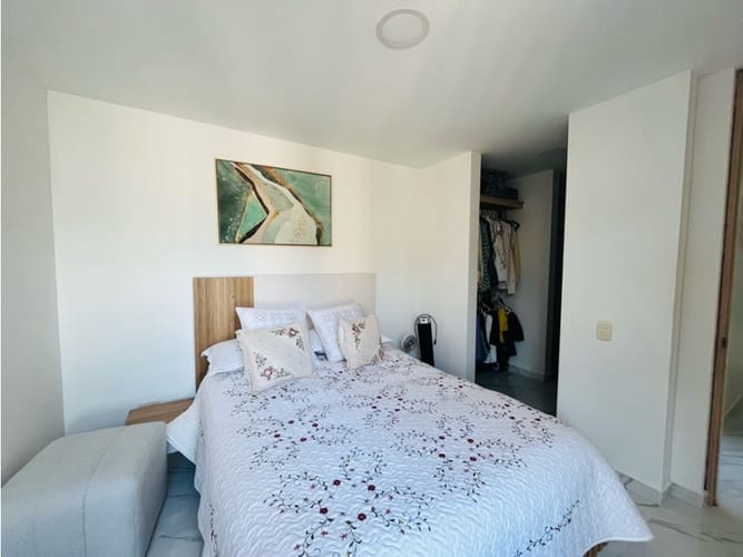 Apartamento de 3 alcobas en venta en Urbanizacion Arcoiris, Medellín, 84 m² · foto 13 de 19