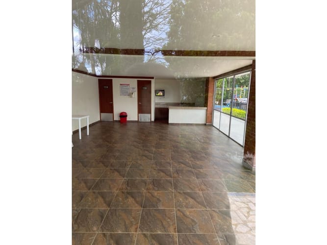 Casa de 3 alcobas en venta en Loma Benedictinos, Envigado, 220 m² · foto 21 de 23